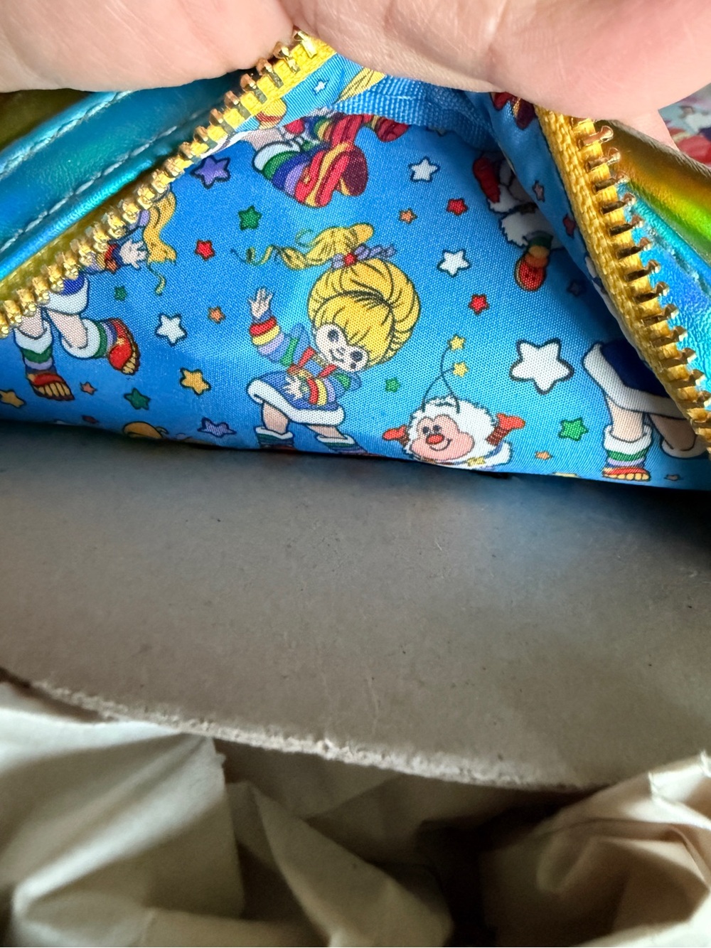 Loungefly Rainbow Brite Mini Backpack NWT - Picture 5 of 5